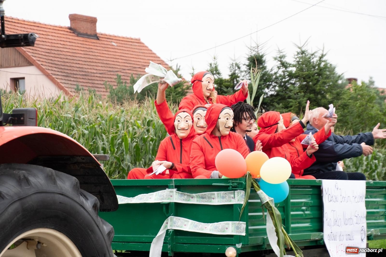 Zdjęcie w galerii na portalu naszraciborz.pl: Dożynki 2022 w Makowie. Radość i protest! [FOTO i WIDEO] wiadomości z regionu