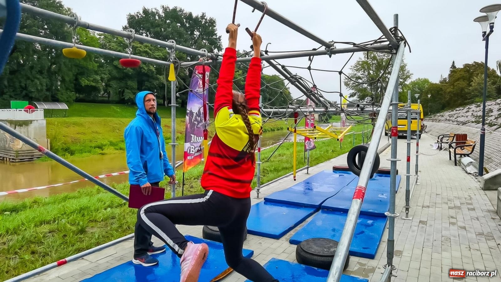 Zdjęcie w galerii na portalu naszraciborz.pl: II Mistrzostwa Raciborza Ninja OCR na raciborskich bulwarach [FOTO i WIDEO] wiadomości z regionu