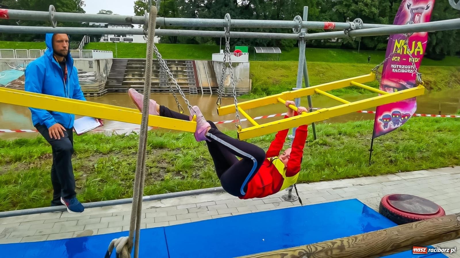 Zdjęcie w galerii na portalu naszraciborz.pl: II Mistrzostwa Raciborza Ninja OCR na raciborskich bulwarach [FOTO i WIDEO] wiadomości z regionu