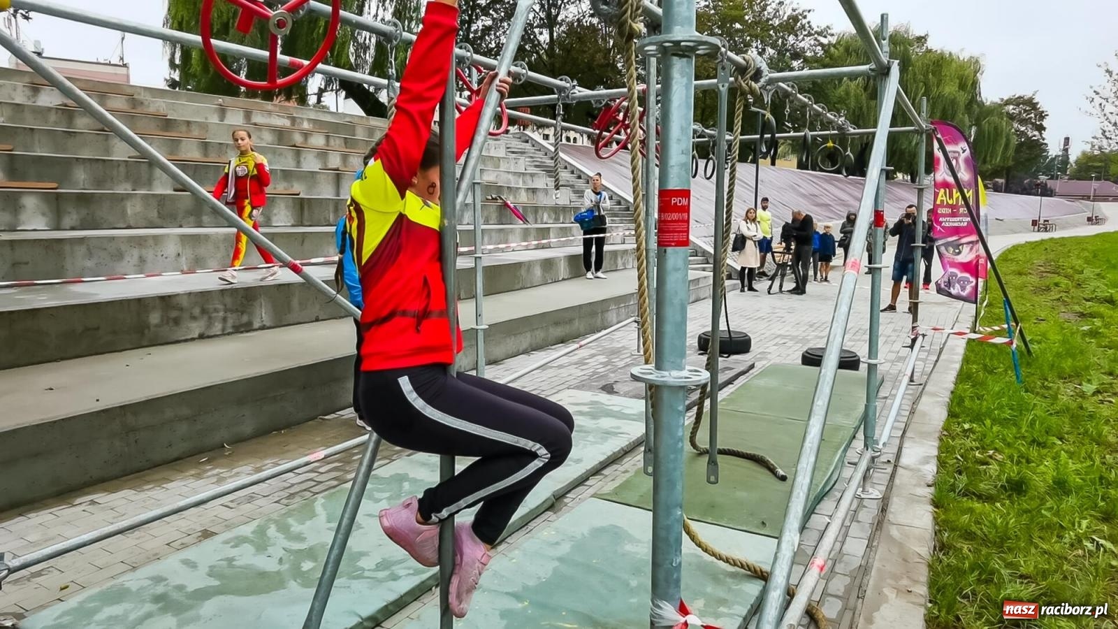 Zdjęcie w galerii na portalu naszraciborz.pl: II Mistrzostwa Raciborza Ninja OCR na raciborskich bulwarach [FOTO i WIDEO] wiadomości z regionu