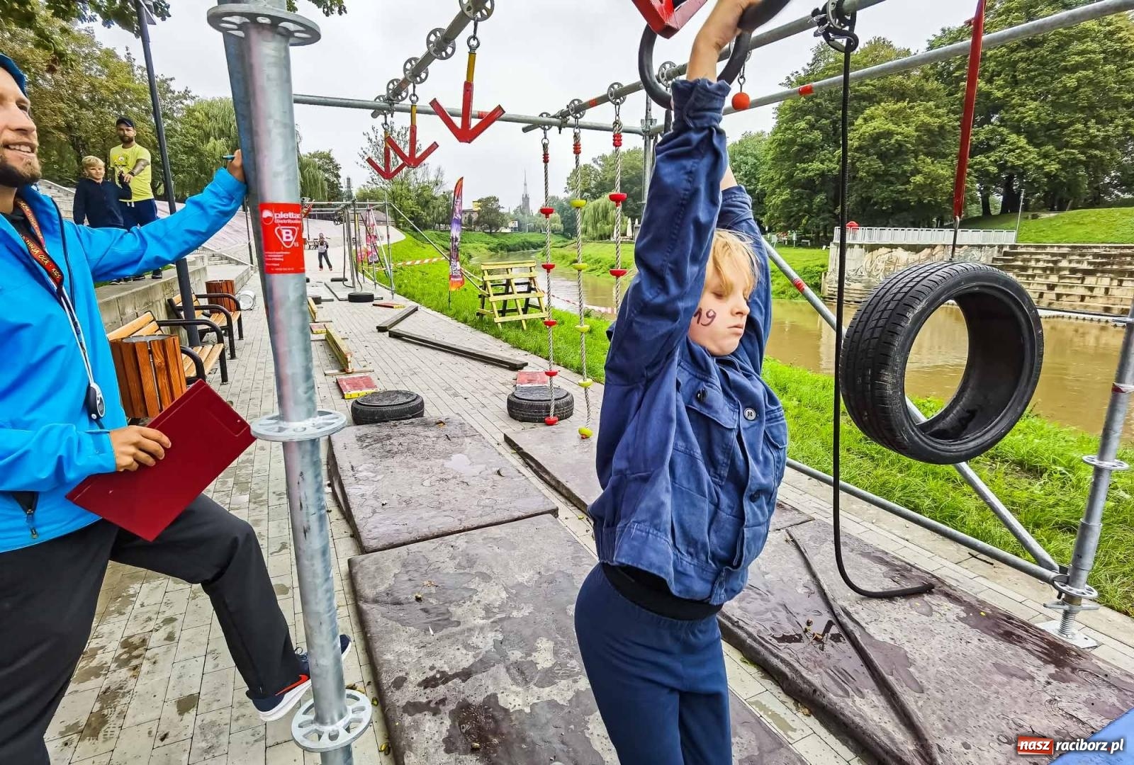 Zdjęcie w galerii na portalu naszraciborz.pl: II Mistrzostwa Raciborza Ninja OCR na raciborskich bulwarach [FOTO i WIDEO] wiadomości z regionu