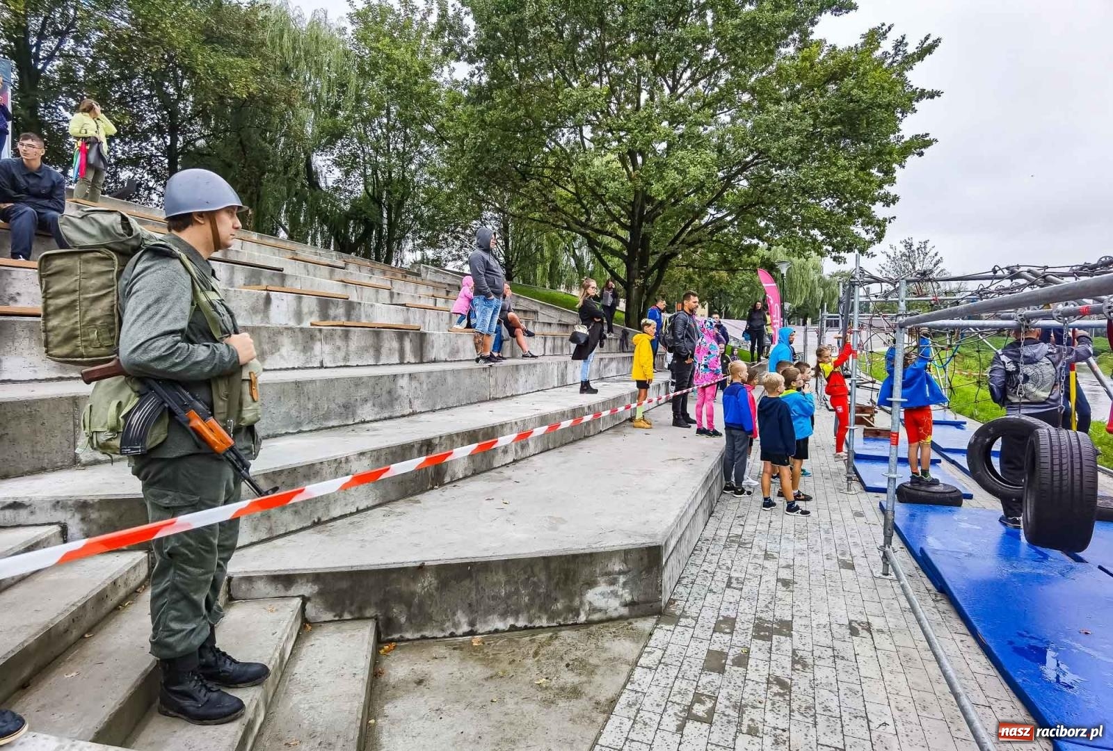 Zdjęcie w galerii na portalu naszraciborz.pl: II Mistrzostwa Raciborza Ninja OCR na raciborskich bulwarach [FOTO i WIDEO] wiadomości z regionu