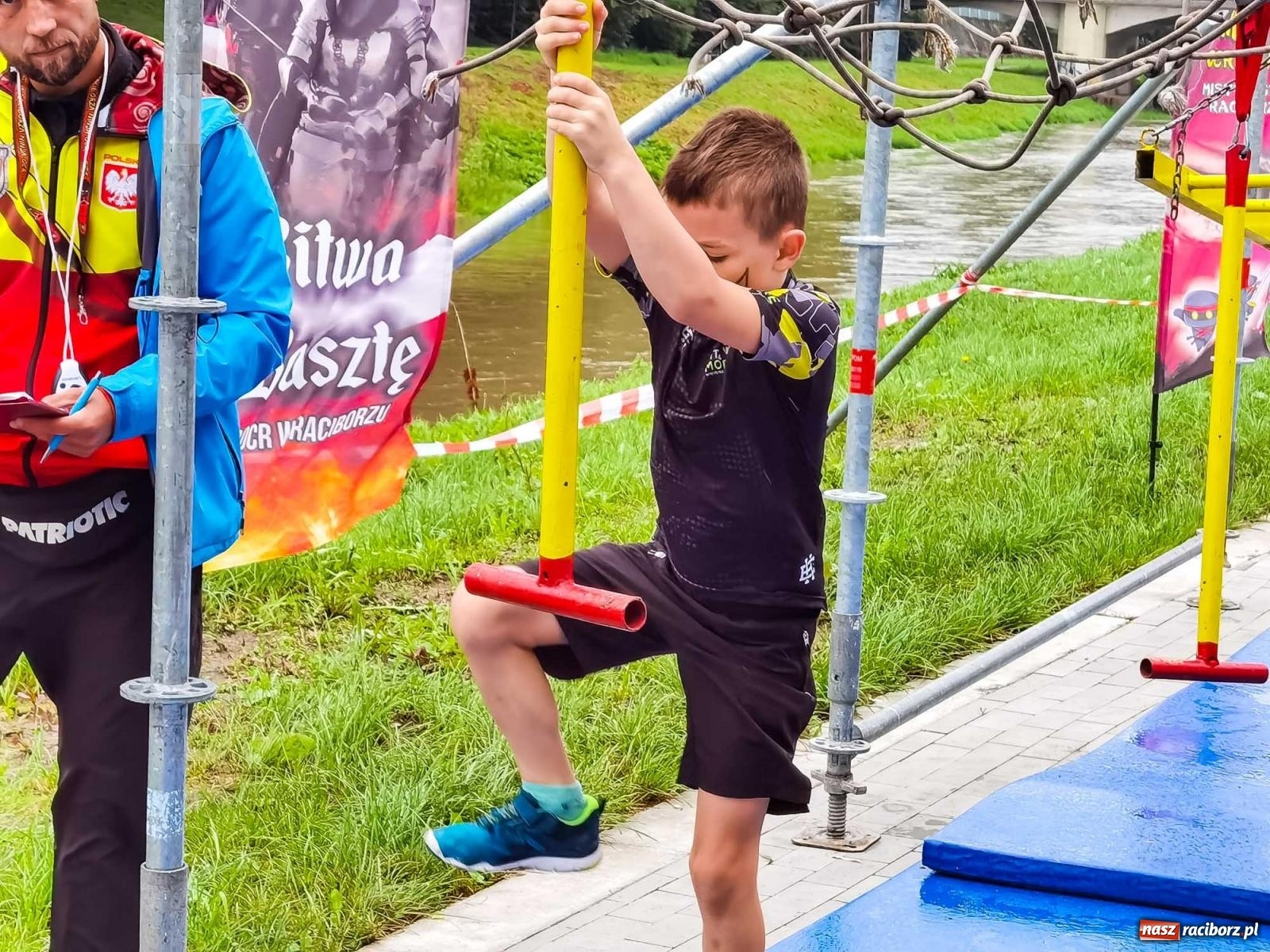 Zdjęcie w galerii na portalu naszraciborz.pl: II Mistrzostwa Raciborza Ninja OCR na raciborskich bulwarach [FOTO i WIDEO] wiadomości z regionu