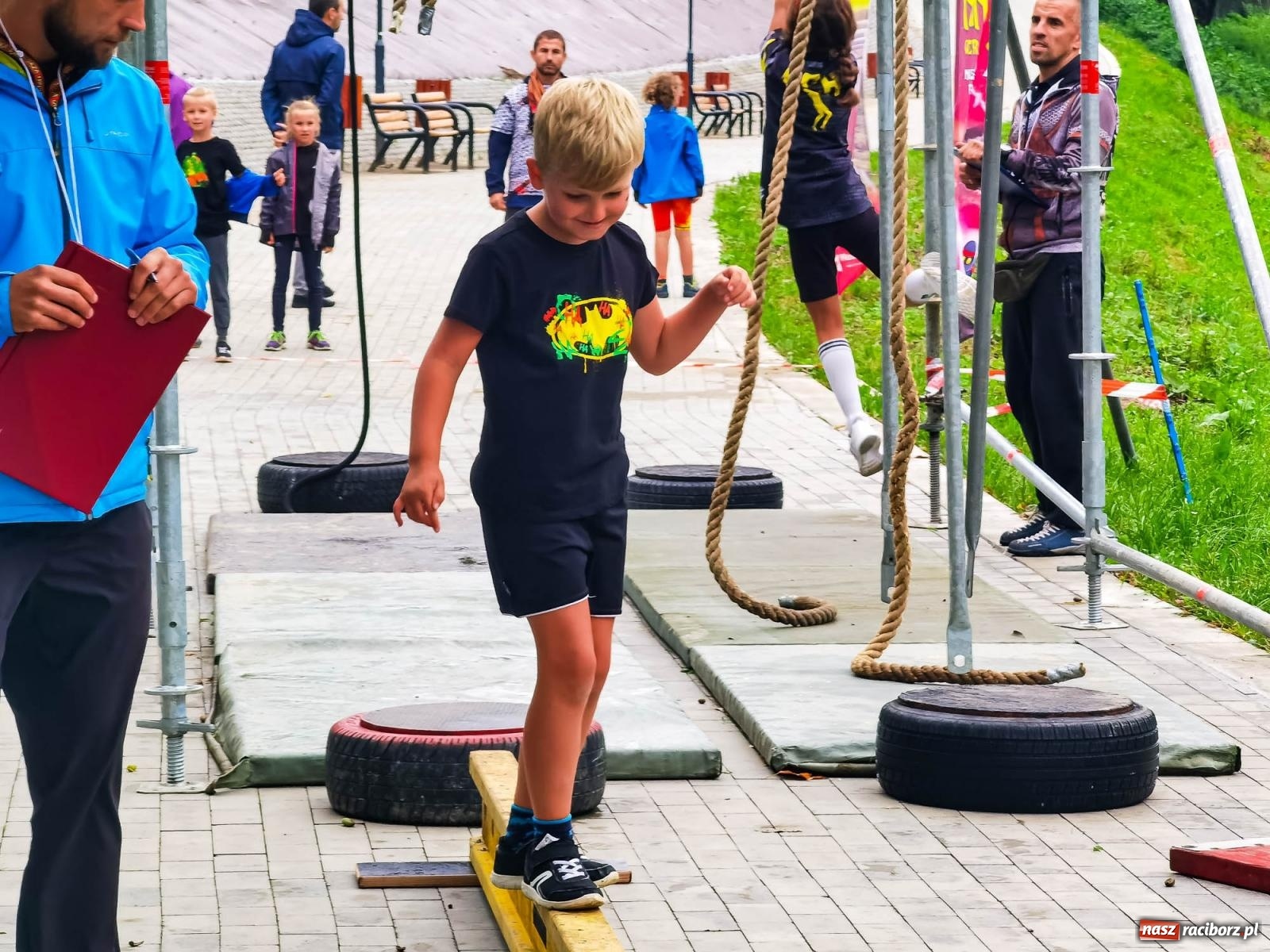 Zdjęcie w galerii na portalu naszraciborz.pl: II Mistrzostwa Raciborza Ninja OCR na raciborskich bulwarach [FOTO i WIDEO] wiadomości z regionu