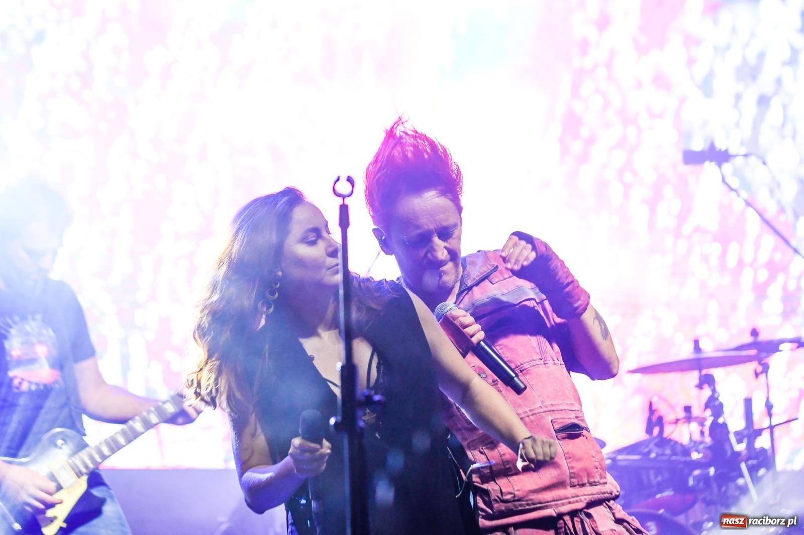 Zdjęcie w galerii na portalu naszraciborz.pl: Michał Wiśniewski ze swoim show wrócił na Memoriał [FOTO i WIDEO] wiadomości z regionu