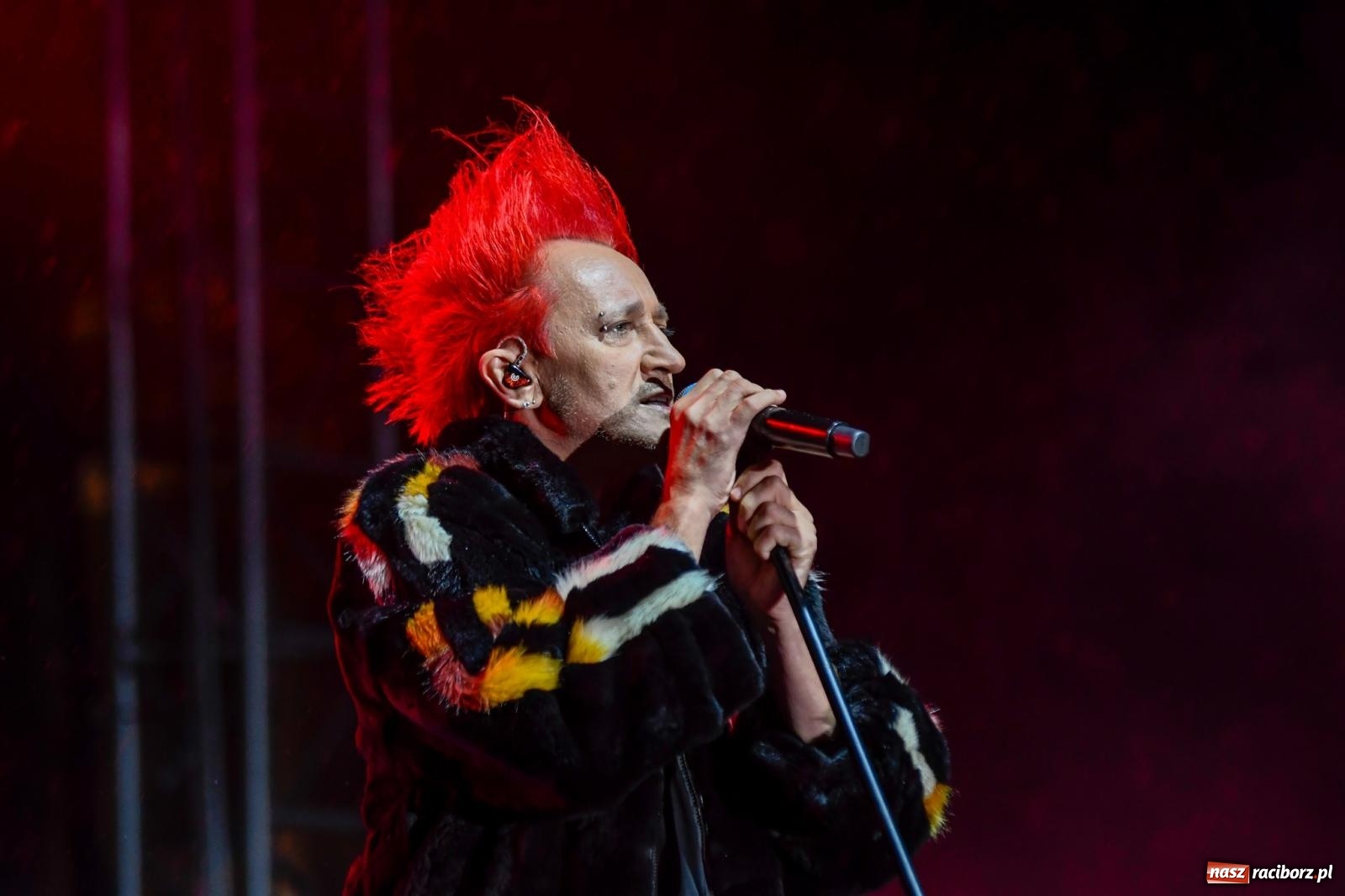 Zdjęcie w galerii na portalu naszraciborz.pl: Michał Wiśniewski ze swoim show wrócił na Memoriał [FOTO i WIDEO] wiadomości z regionu
