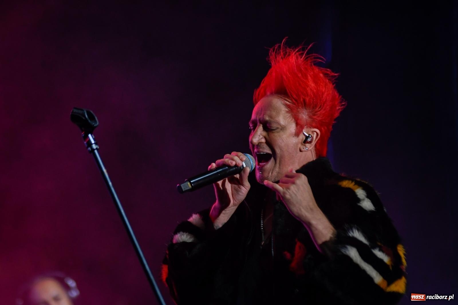 Zdjęcie w galerii na portalu naszraciborz.pl: Michał Wiśniewski ze swoim show wrócił na Memoriał [FOTO i WIDEO] wiadomości z regionu