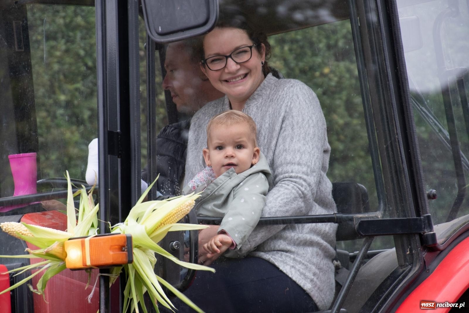 Zdjęcie w galerii na portalu naszraciborz.pl: Dożynki 2022 w Modzurowie. W młodych siła [FOTO i WIDEO] wiadomości z regionu