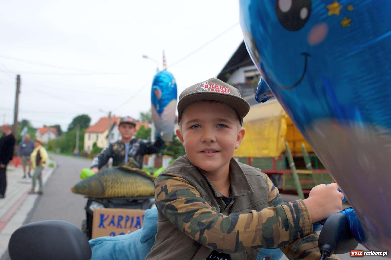 Zdjęcie w galerii na portalu naszraciborz.pl: Dożynki 2022 w Bolesławiu. Klub żniwiarzy XX wieku [FOTO i WIDEO] wiadomości z regionu