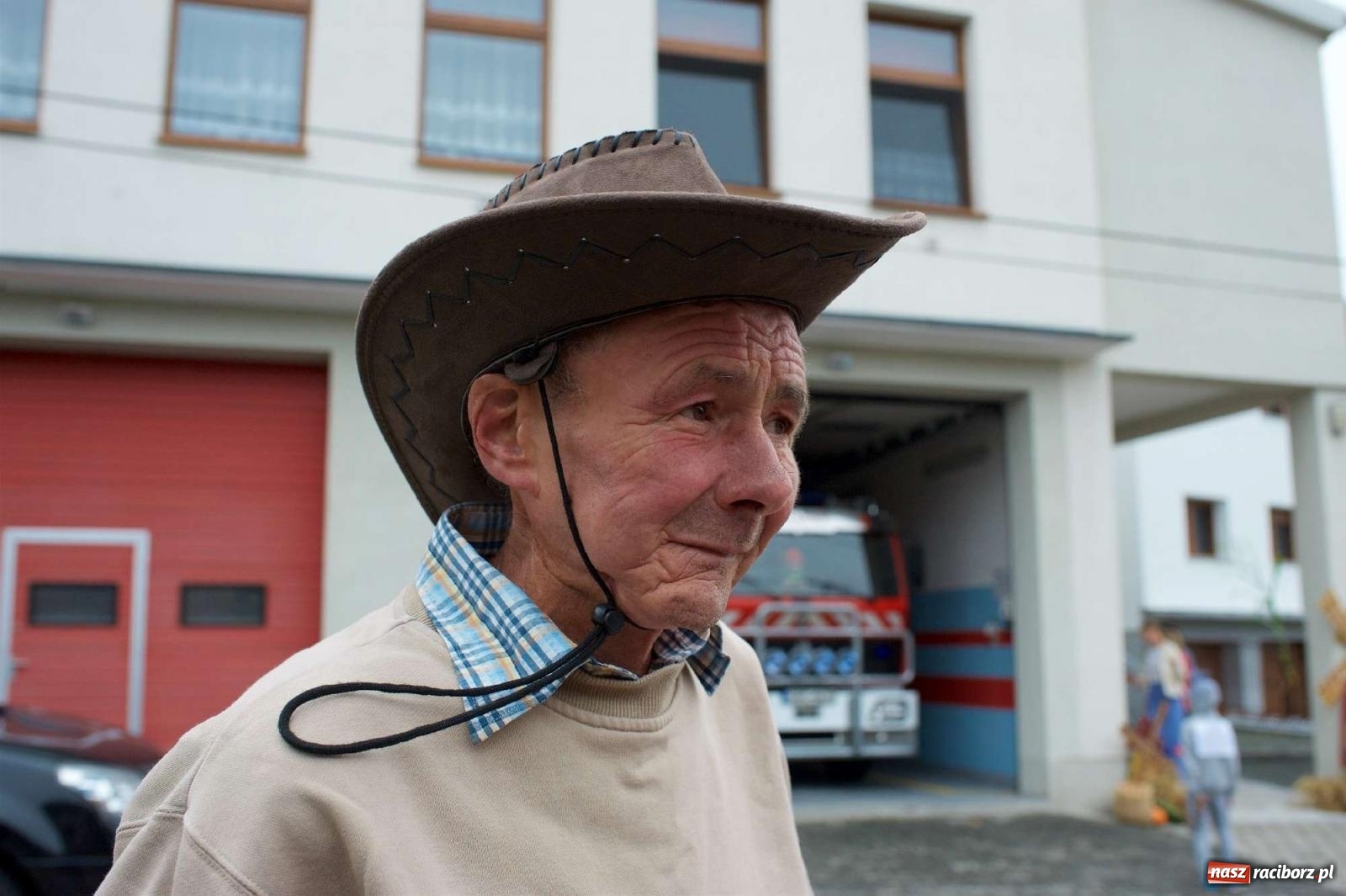 Zdjęcie w galerii na portalu naszraciborz.pl: Dożynki 2022 w Bolesławiu. Klub żniwiarzy XX wieku [FOTO i WIDEO] wiadomości z regionu