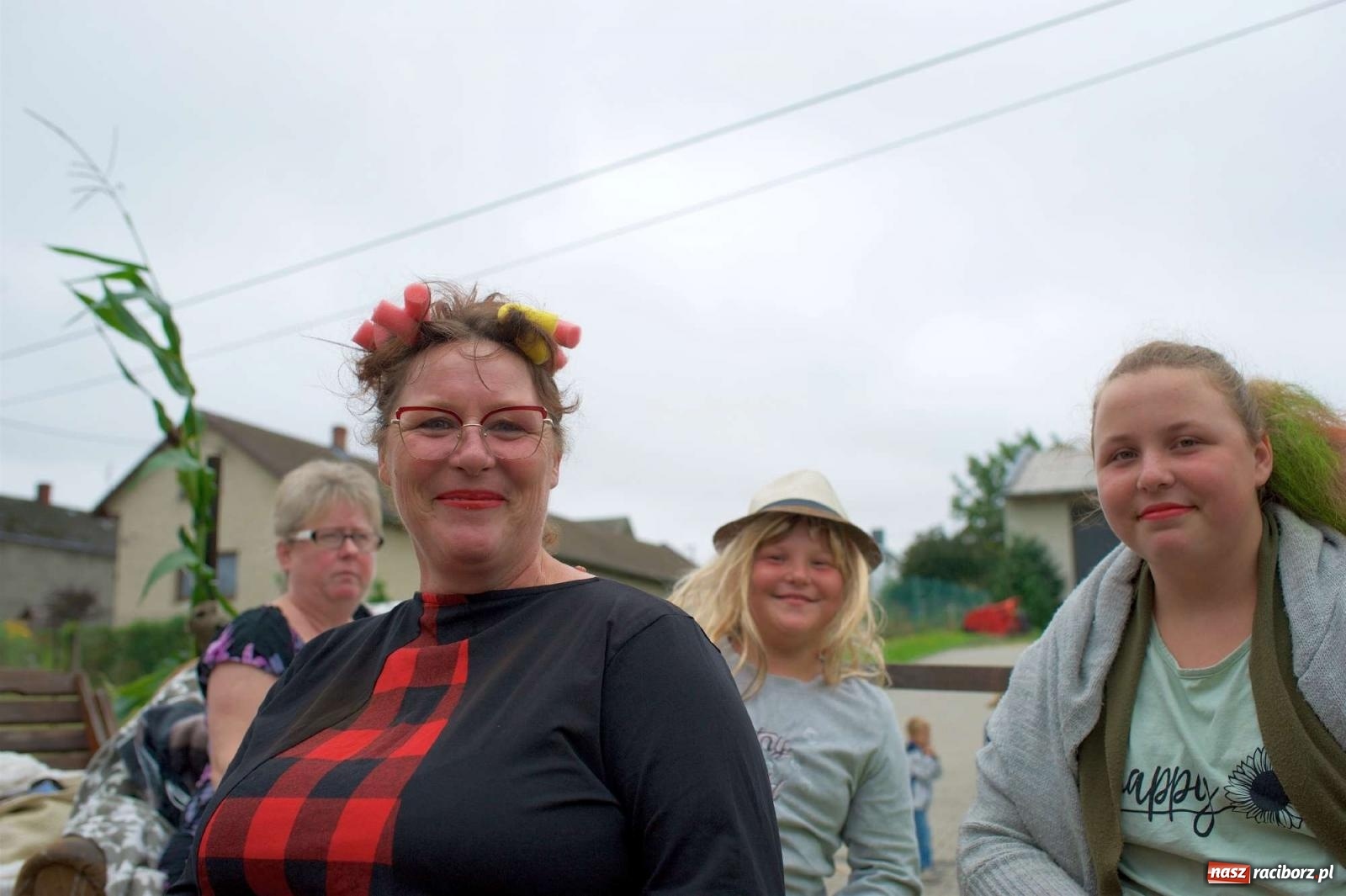 Zdjęcie w galerii na portalu naszraciborz.pl: Dożynki 2022 w Bolesławiu. Klub żniwiarzy XX wieku [FOTO i WIDEO] wiadomości z regionu