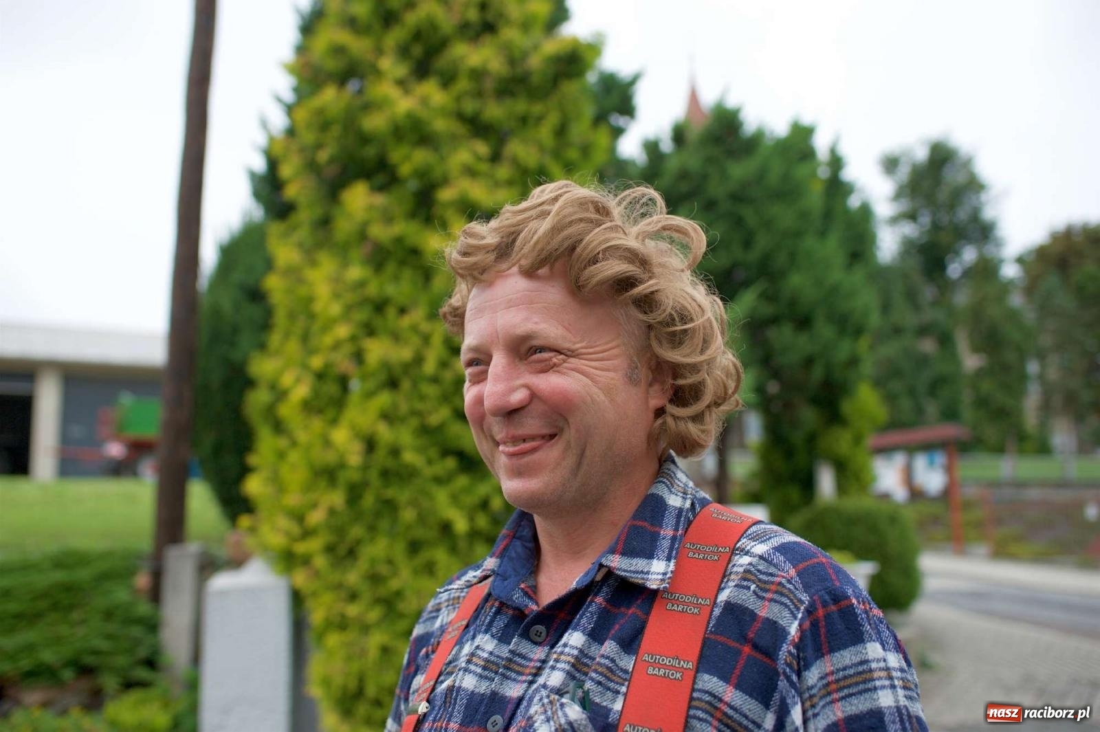 Zdjęcie w galerii na portalu naszraciborz.pl: Dożynki 2022 w Bolesławiu. Klub żniwiarzy XX wieku [FOTO i WIDEO] wiadomości z regionu