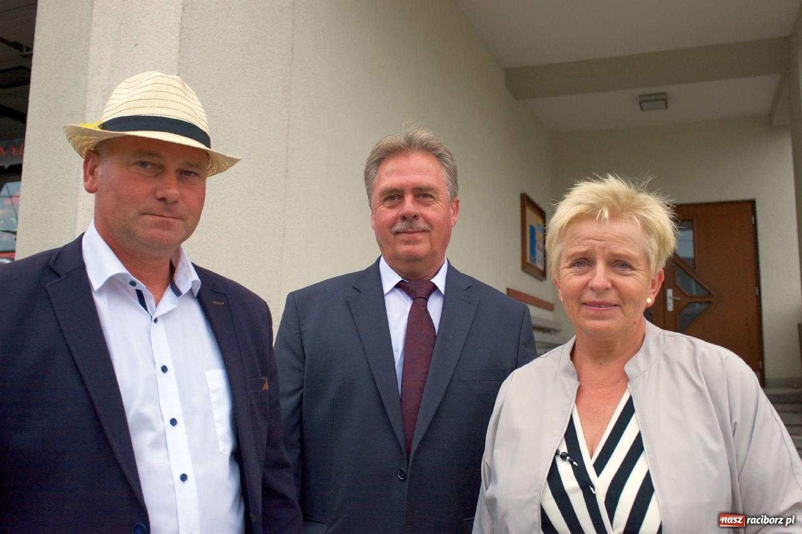 Zdjęcie w galerii na portalu naszraciborz.pl: Dożynki 2022 w Bolesławiu. Klub żniwiarzy XX wieku [FOTO i WIDEO] wiadomości z regionu