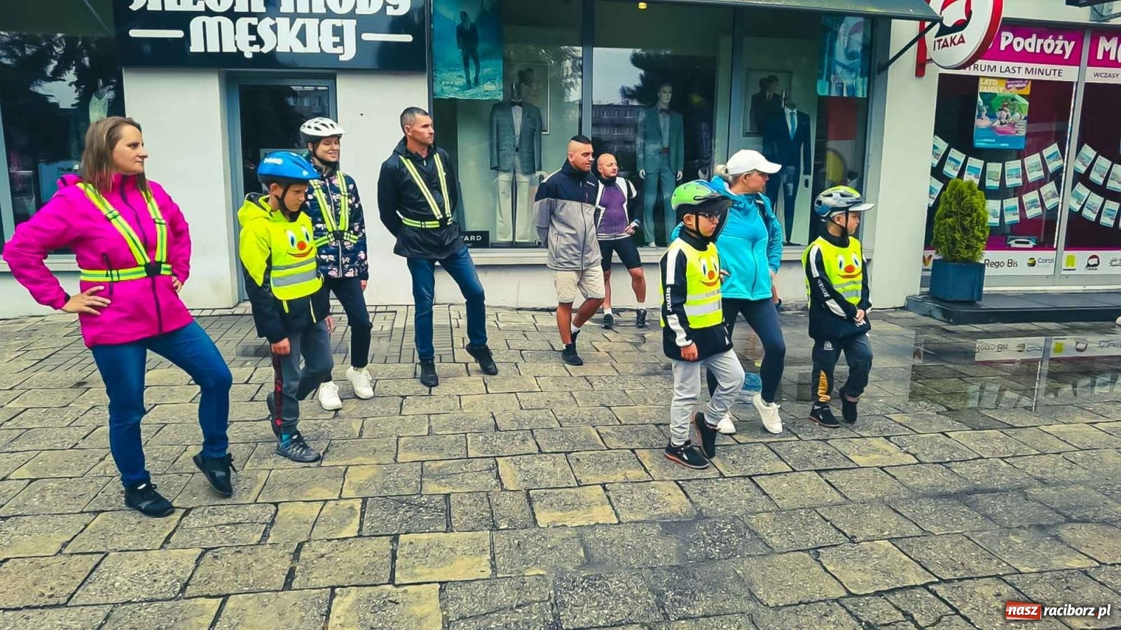 Zdjęcie w galerii na portalu naszraciborz.pl: Pogoda im niestraszna. XXIII Rodzinny Rajd Rowerowy [FOTO i WIDEO] wiadomości z regionu