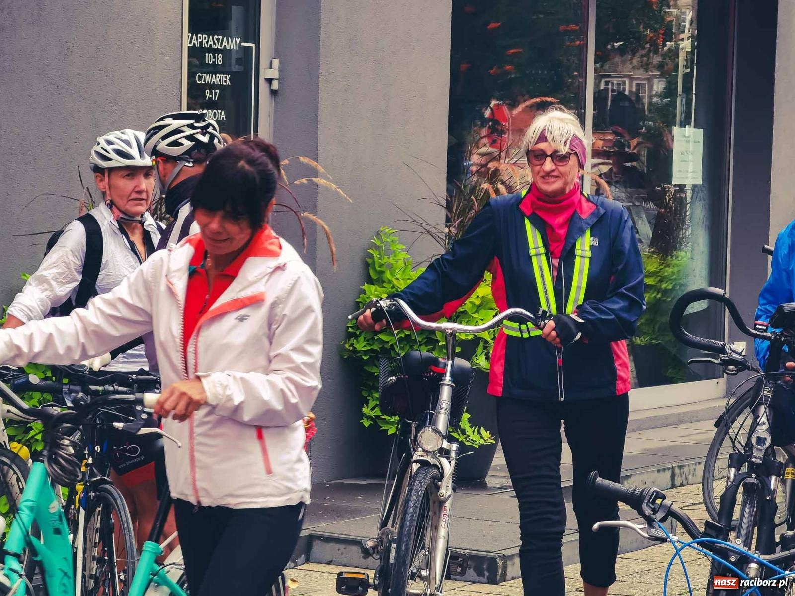 Zdjęcie w galerii na portalu naszraciborz.pl: Pogoda im niestraszna. XXIII Rodzinny Rajd Rowerowy [FOTO i WIDEO] wiadomości z regionu