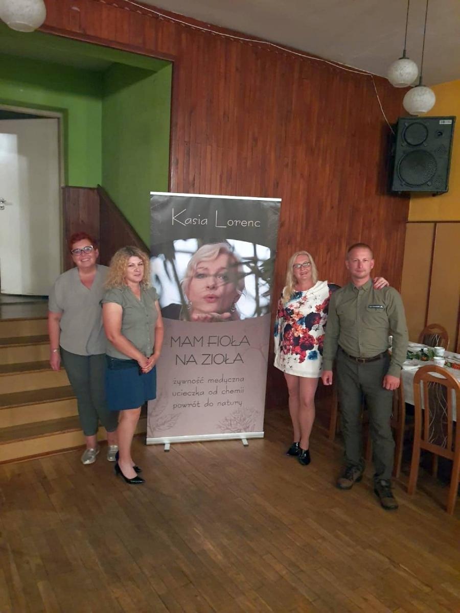 Zdjęcie w galerii na portalu naszraciborz.pl: Siedliska. Przy muzyce o zdrowiu z Lasami Państwowymi wiadomości z regionu