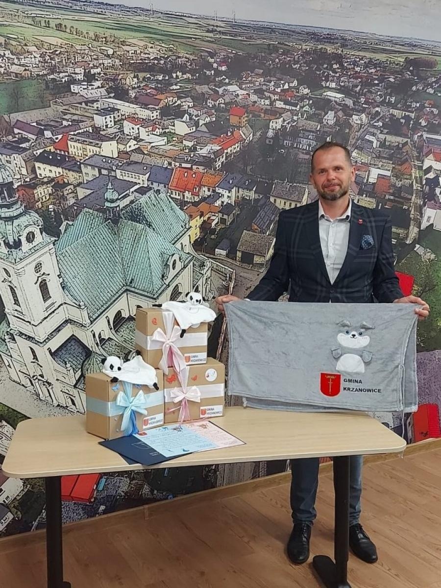 Zdjęcie w galerii na portalu naszraciborz.pl: Witamy w Krzanowicach. W gminie mają pakiet powitalny dla maluchów wiadomości z regionu