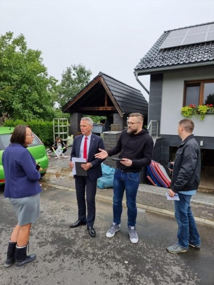 Zdjęcie w galerii na portalu naszraciborz.pl: Prezydent rozmawiał z naczelnikami na temat przeciwdziałania skutkom podtopień wiadomości z regionu