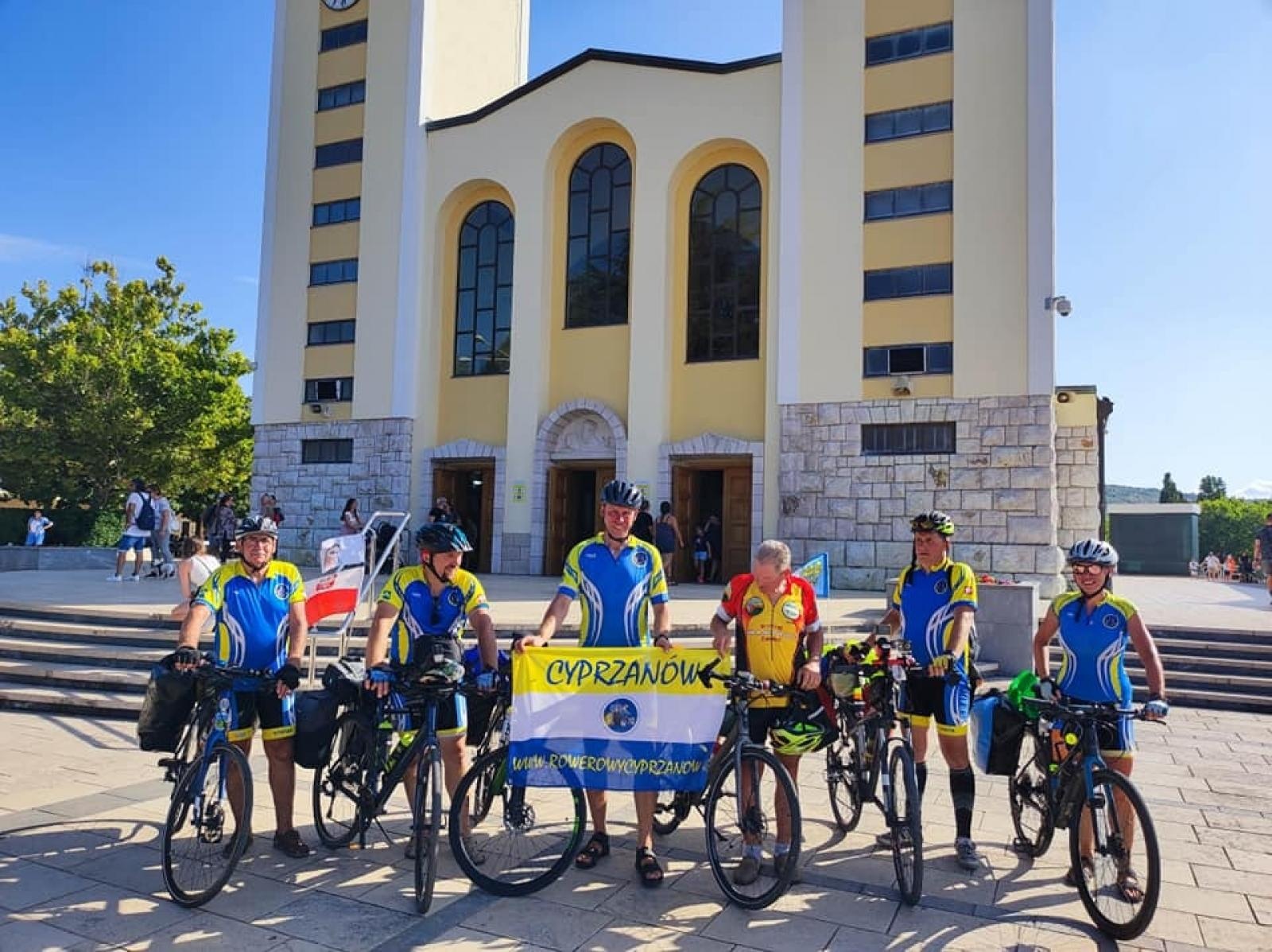 Zdjęcie w galerii na portalu naszraciborz.pl: Finisz Rowerowego Cyprzanowa wiadomości z regionu