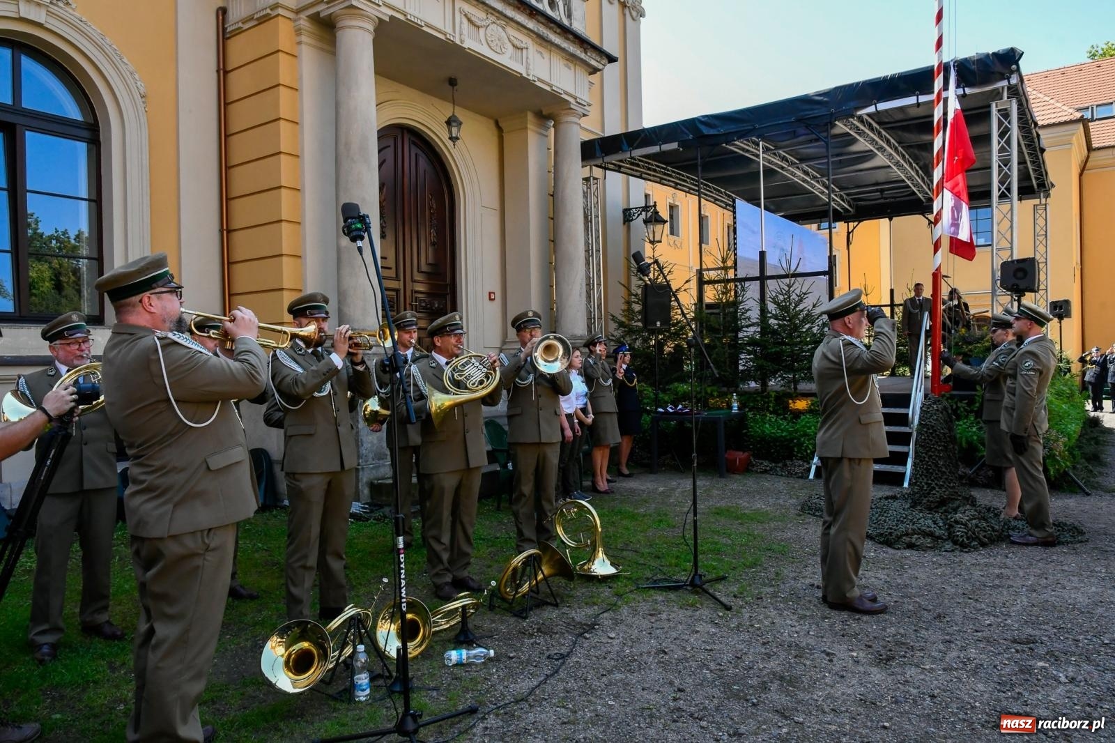 Zdjęcie w galerii na portalu naszraciborz.pl: W jedności siła! Mija 30 lat od wybuchu wielkiego pożaru lasów wokół Kuźni Raciborskiej [FOTO i WIDEO] wiadomości z regionu