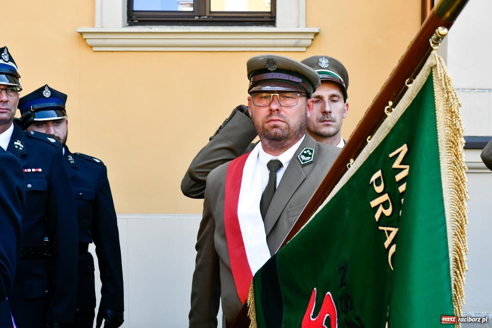 Zdjęcie w galerii na portalu naszraciborz.pl: W jedności siła! Mija 30 lat od wybuchu wielkiego pożaru lasów wokół Kuźni Raciborskiej [FOTO i WIDEO] wiadomości z regionu