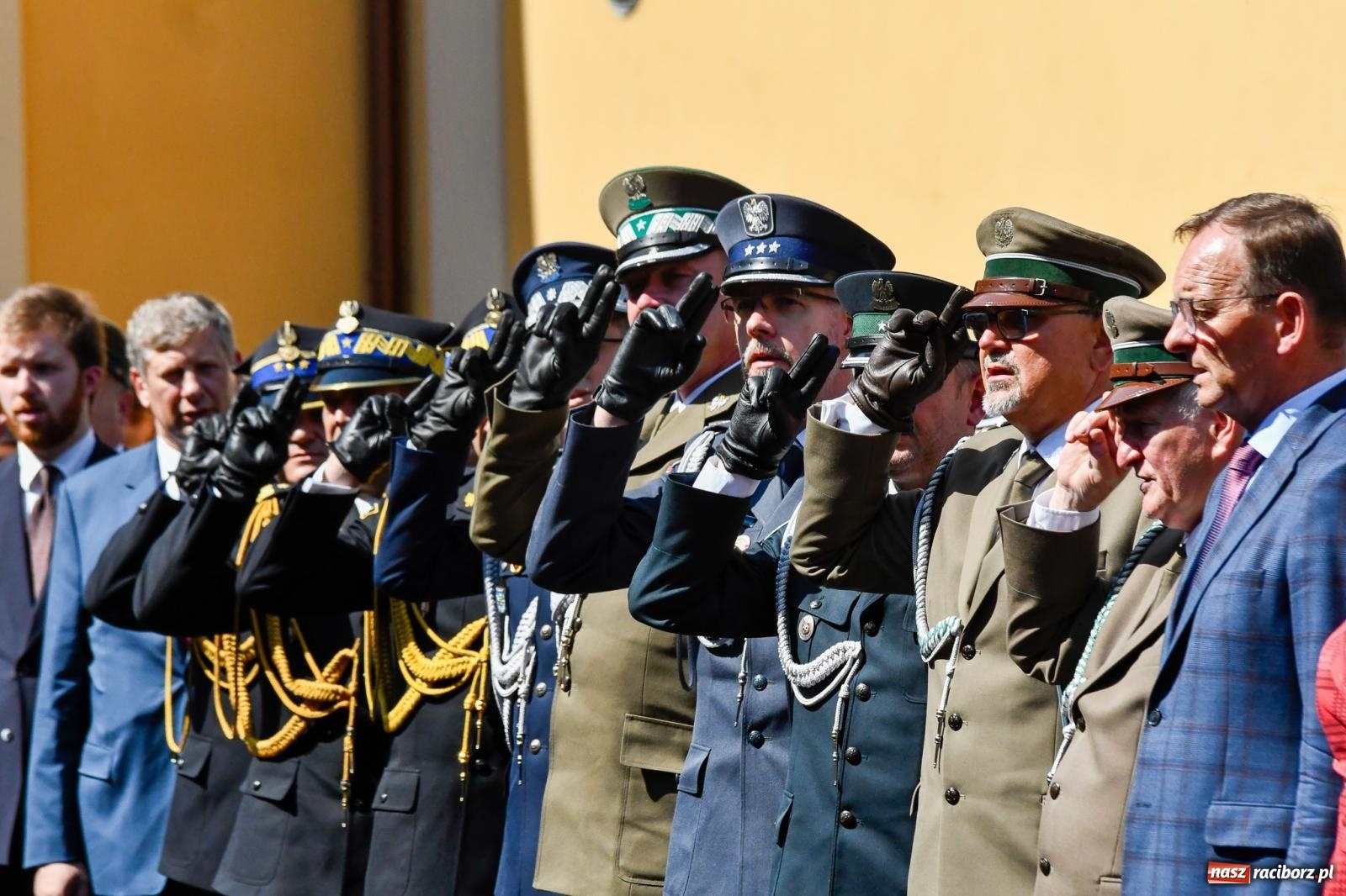 Zdjęcie w galerii na portalu naszraciborz.pl: W jedności siła! Mija 30 lat od wybuchu wielkiego pożaru lasów wokół Kuźni Raciborskiej [FOTO i WIDEO] wiadomości z regionu