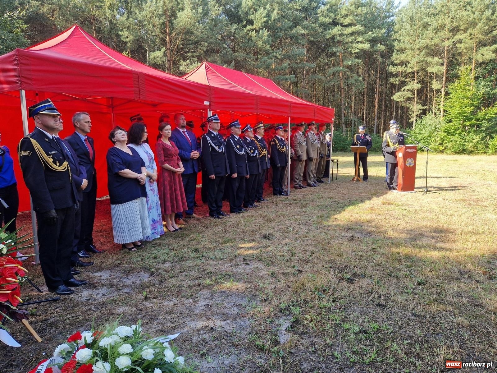 Zdjęcie w galerii na portalu naszraciborz.pl: W jedności siła! Mija 30 lat od wybuchu wielkiego pożaru lasów wokół Kuźni Raciborskiej [FOTO i WIDEO] wiadomości z regionu