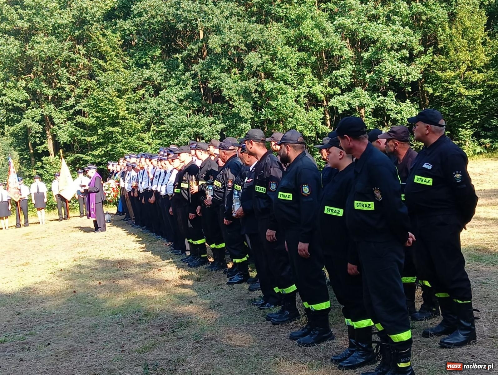 Zdjęcie w galerii na portalu naszraciborz.pl: W jedności siła! Mija 30 lat od wybuchu wielkiego pożaru lasów wokół Kuźni Raciborskiej [FOTO i WIDEO] wiadomości z regionu