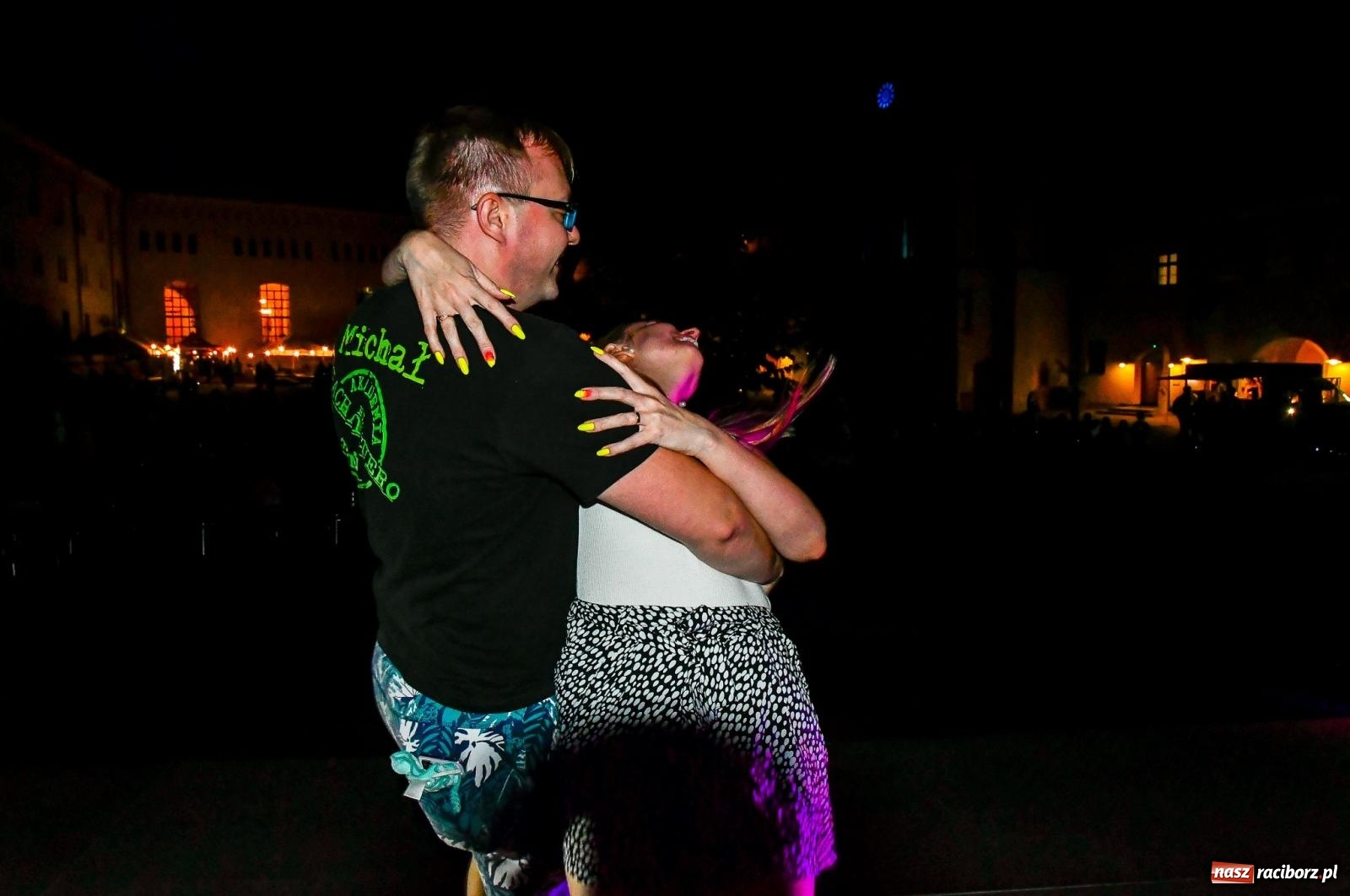 Zdjęcie w galerii na portalu naszraciborz.pl: Latino Party ON AIR na zamku [FOTO i WIDEO] wiadomości z regionu