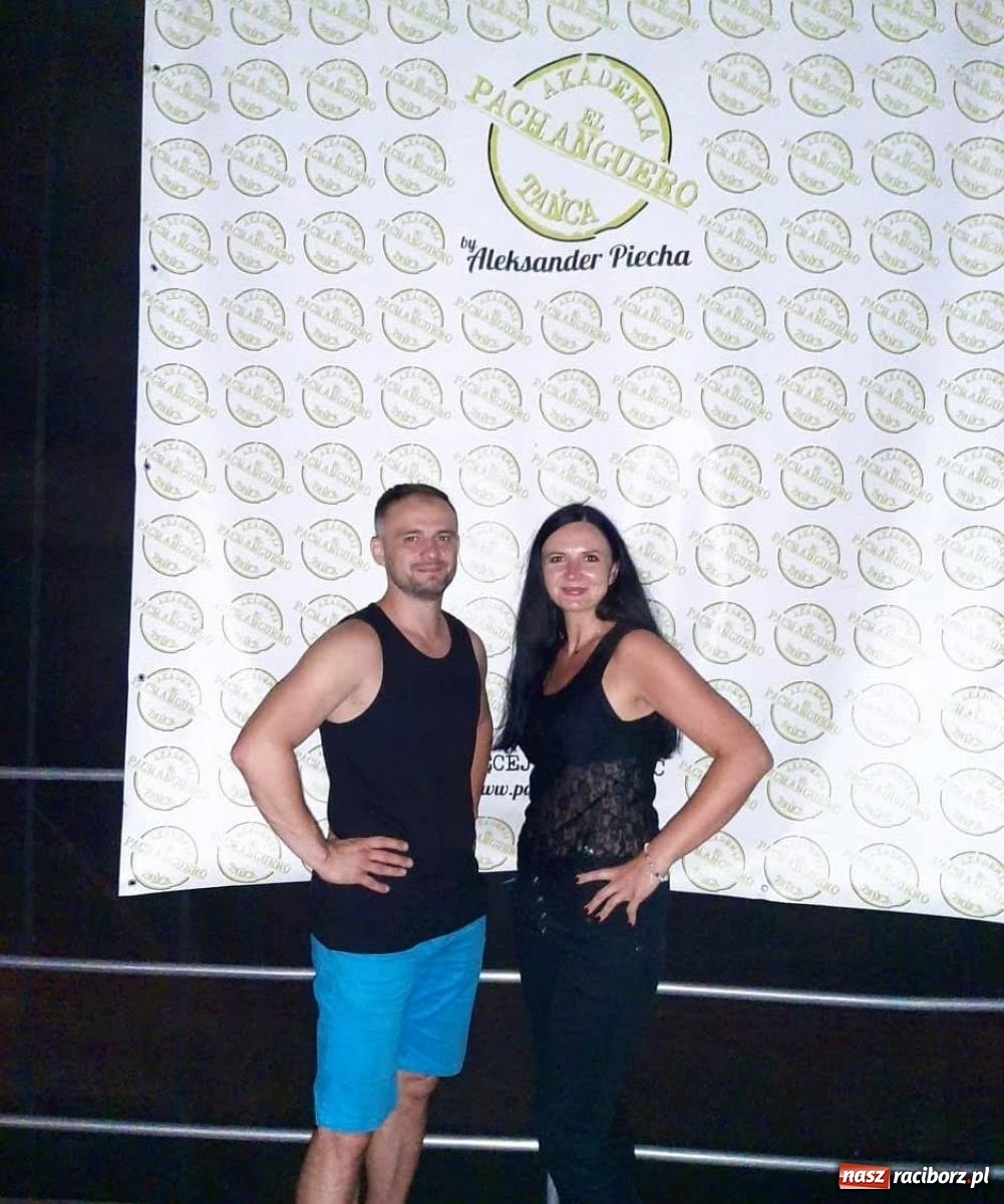 Zdjęcie w galerii na portalu naszraciborz.pl: Latino Party ON AIR na zamku [FOTO i WIDEO] wiadomości z regionu