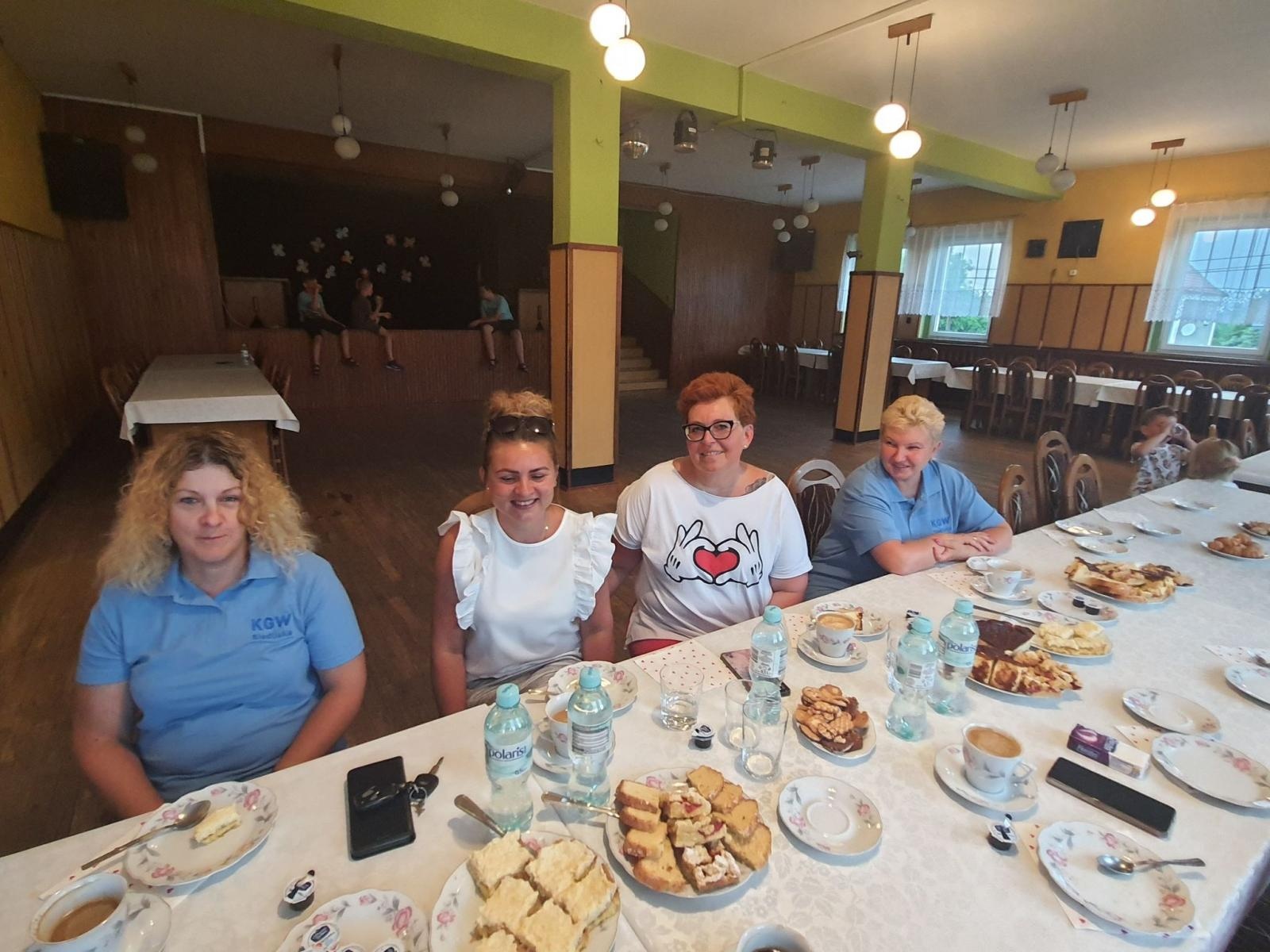 Zdjęcie w galerii na portalu naszraciborz.pl: Nowe gary by się sprzydały. KGW Siedliska ma nowy sprzęt wiadomości z regionu