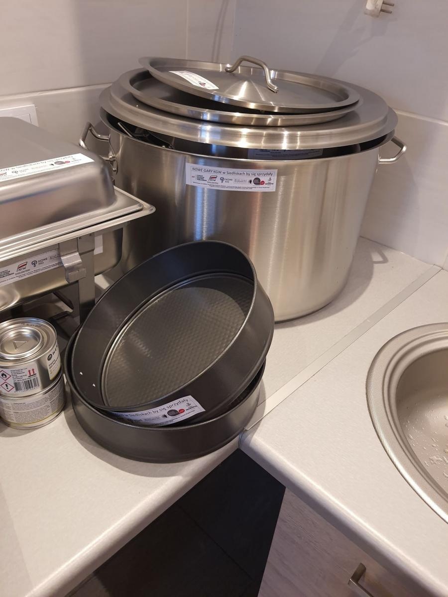 Zdjęcie w galerii na portalu naszraciborz.pl: Nowe gary by się sprzydały. KGW Siedliska ma nowy sprzęt wiadomości z regionu