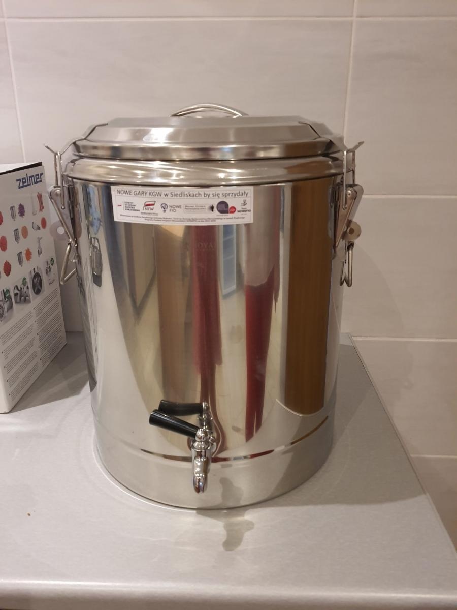 Zdjęcie w galerii na portalu naszraciborz.pl: Nowe gary by się sprzydały. KGW Siedliska ma nowy sprzęt wiadomości z regionu