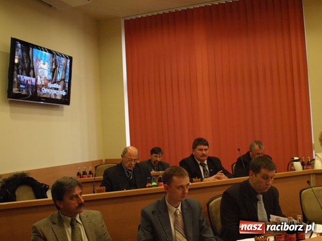 Zdjęcie w galerii na portalu naszraciborz.pl: Sala kolumnowa jak Europarlament wiadomości z regionu