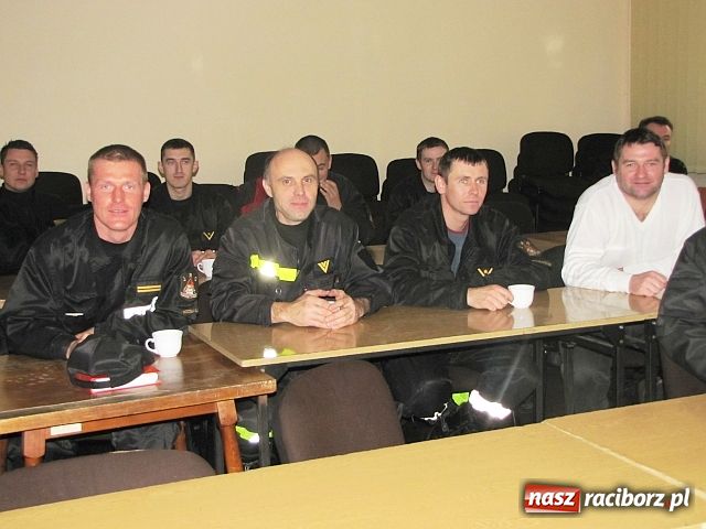 Zdjęcie w galerii na portalu naszraciborz.pl: Ćwiczenia straży i pogotowia lotniczego wiadomości z regionu