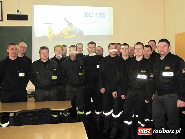 Zdjęcie w galerii na portalu naszraciborz.pl: Ćwiczenia straży i pogotowia lotniczego wiadomości z regionu