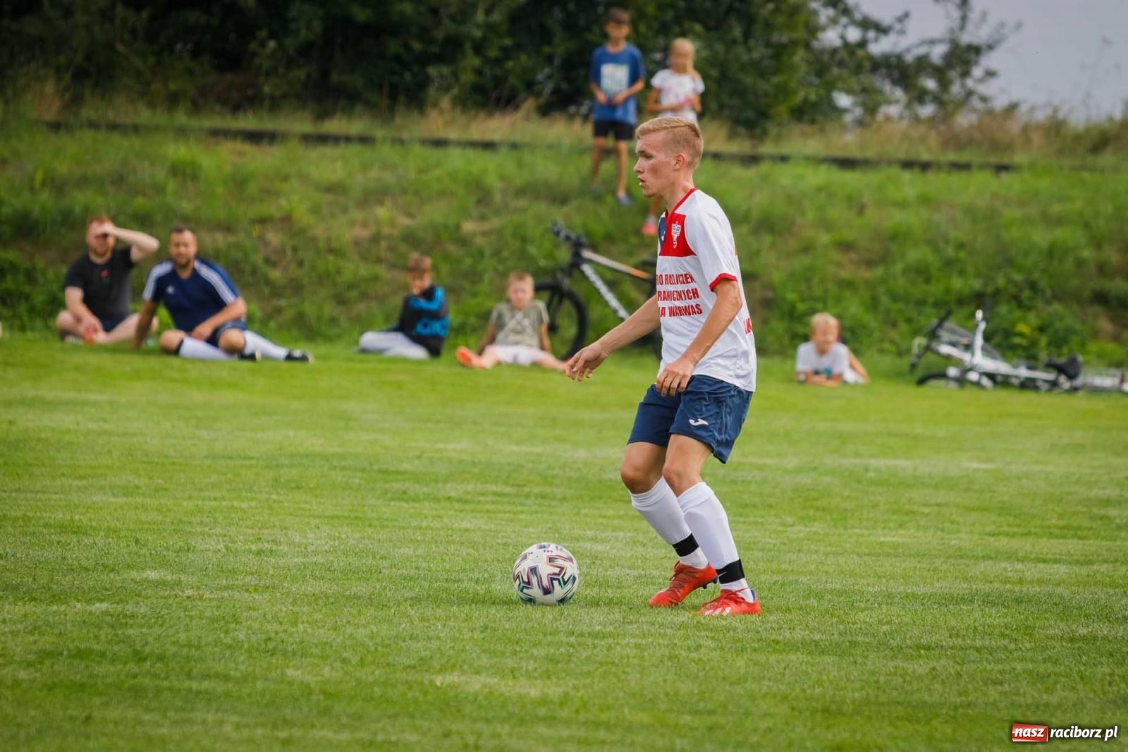 Zdjęcie w galerii na portalu naszraciborz.pl: Strzelanina w Wojnowicach. Do remisu brakowało niewiele [FOTO] wiadomości z regionu