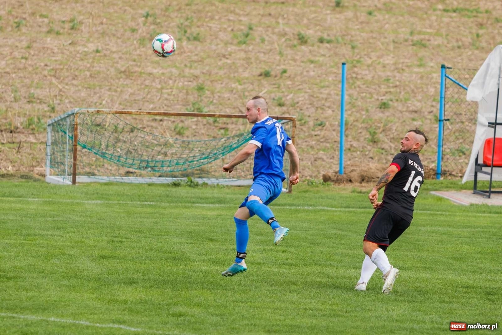 Zdjęcie w galerii na portalu naszraciborz.pl: Hakuna matata i do przodu. Gamów bez punktów w Pietraszynie [FOTO] wiadomości z regionu