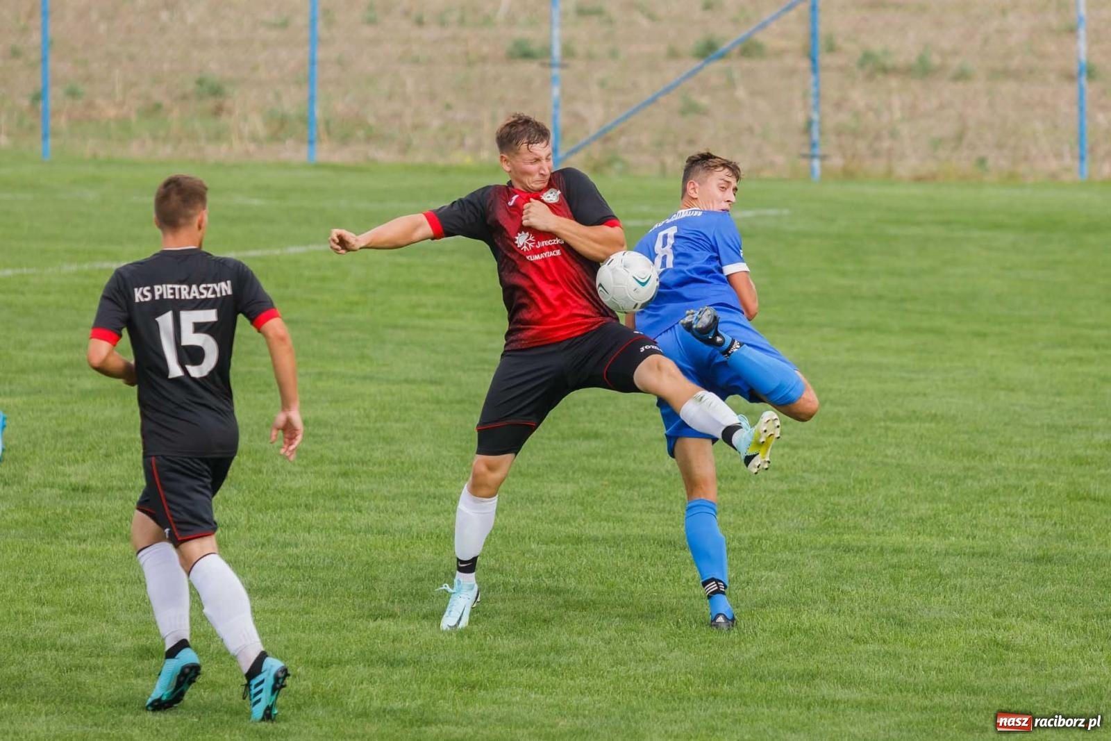 Zdjęcie w galerii na portalu naszraciborz.pl: Hakuna matata i do przodu. Gamów bez punktów w Pietraszynie [FOTO] wiadomości z regionu