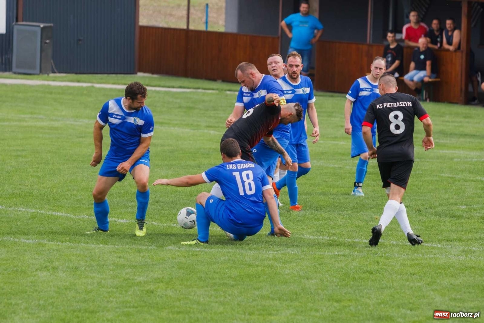 Zdjęcie w galerii na portalu naszraciborz.pl: Hakuna matata i do przodu. Gamów bez punktów w Pietraszynie [FOTO] wiadomości z regionu