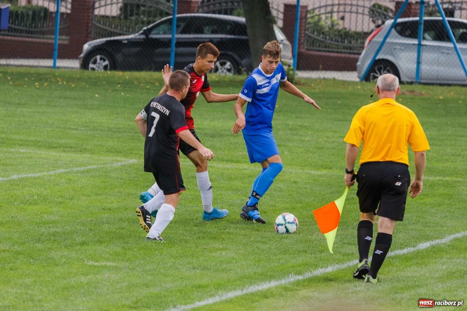Zdjęcie w galerii na portalu naszraciborz.pl: Hakuna matata i do przodu. Gamów bez punktów w Pietraszynie [FOTO] wiadomości z regionu