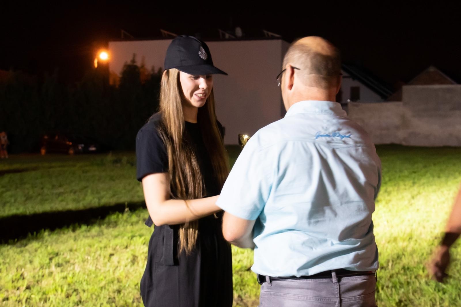 Zdjęcie w galerii na portalu naszraciborz.pl: Nocne zawody sportowo-pożarnicze na dożynkach w Krzanowicach [FOTO i WIDEO] wiadomości z regionu
