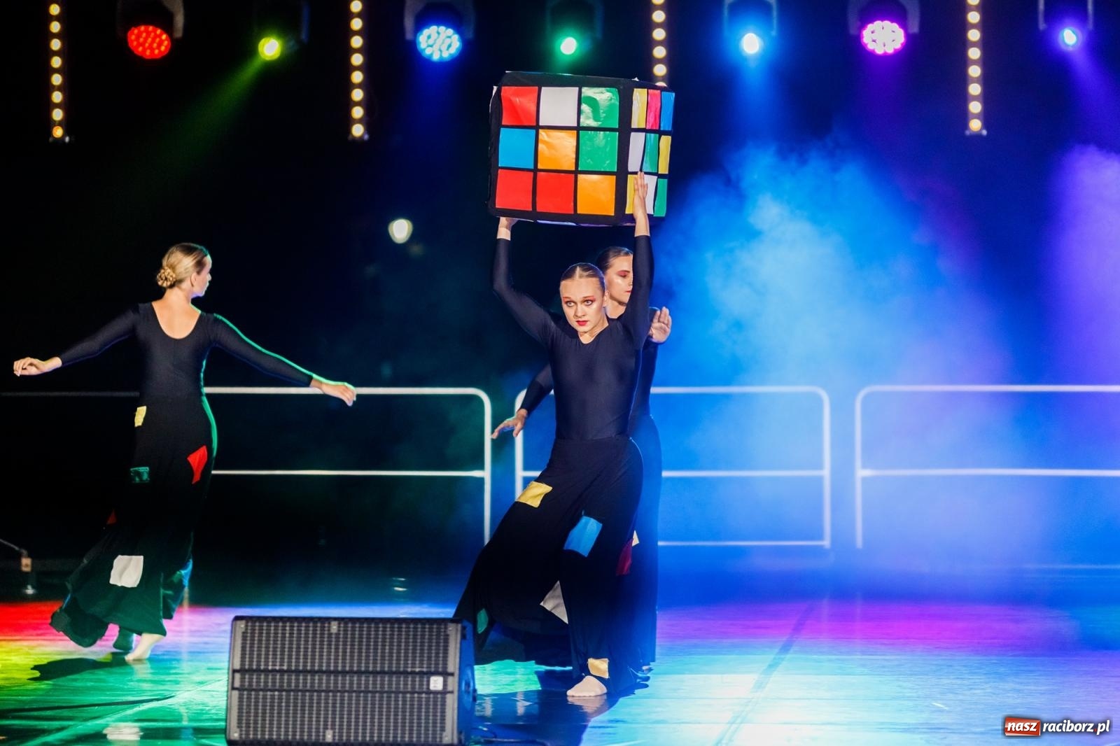 Zdjęcie w galerii na portalu naszraciborz.pl: KOLORY ŻYCIA - widowisko na wodzie w parku m. Roth [FOTO i WIDEO] wiadomości z regionu