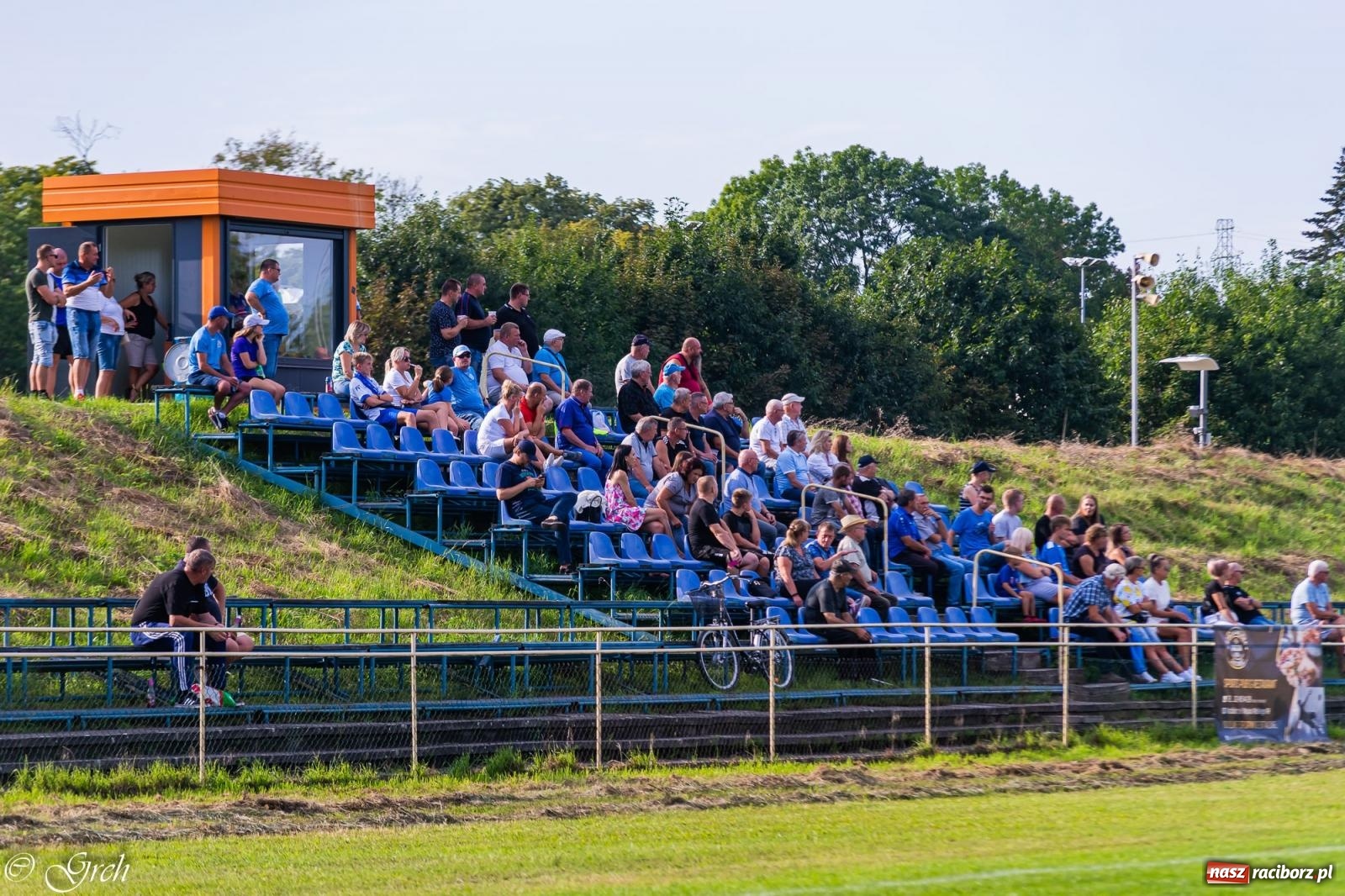 Zdjęcie w galerii na portalu naszraciborz.pl: Klasyczny hat-trick Dawida Lenarta pogrążył Markowice [FOTO] wiadomości z regionu