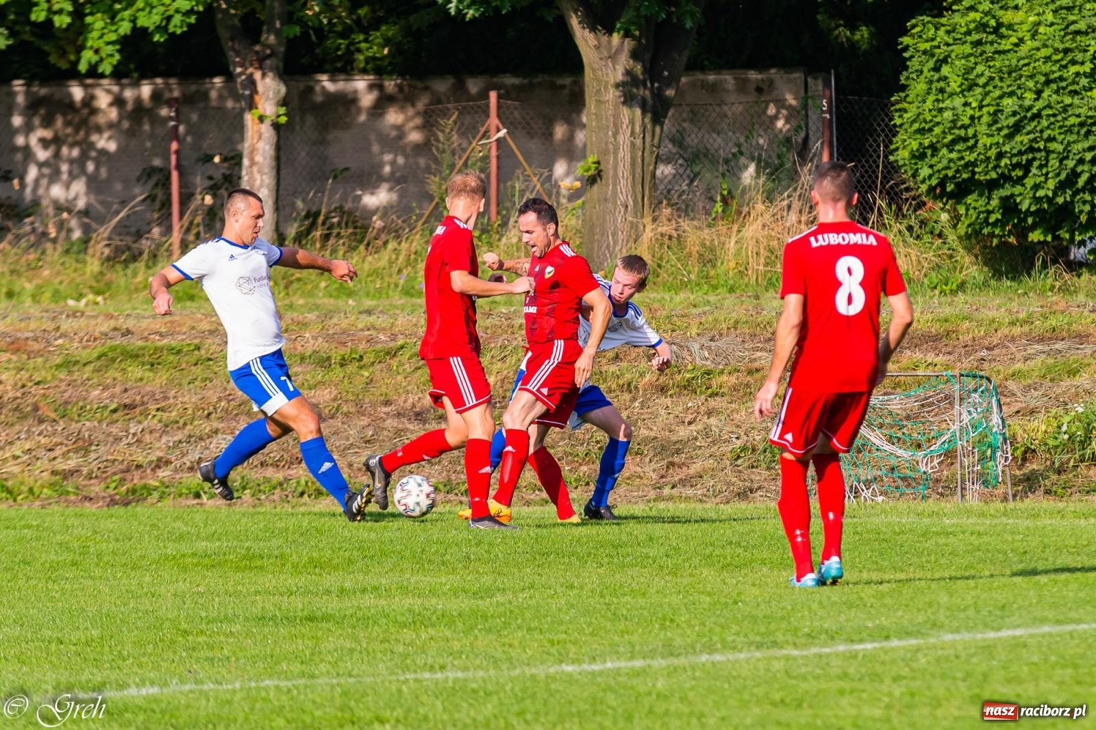 Zdjęcie w galerii na portalu naszraciborz.pl: Klasyczny hat-trick Dawida Lenarta pogrążył Markowice [FOTO] wiadomości z regionu