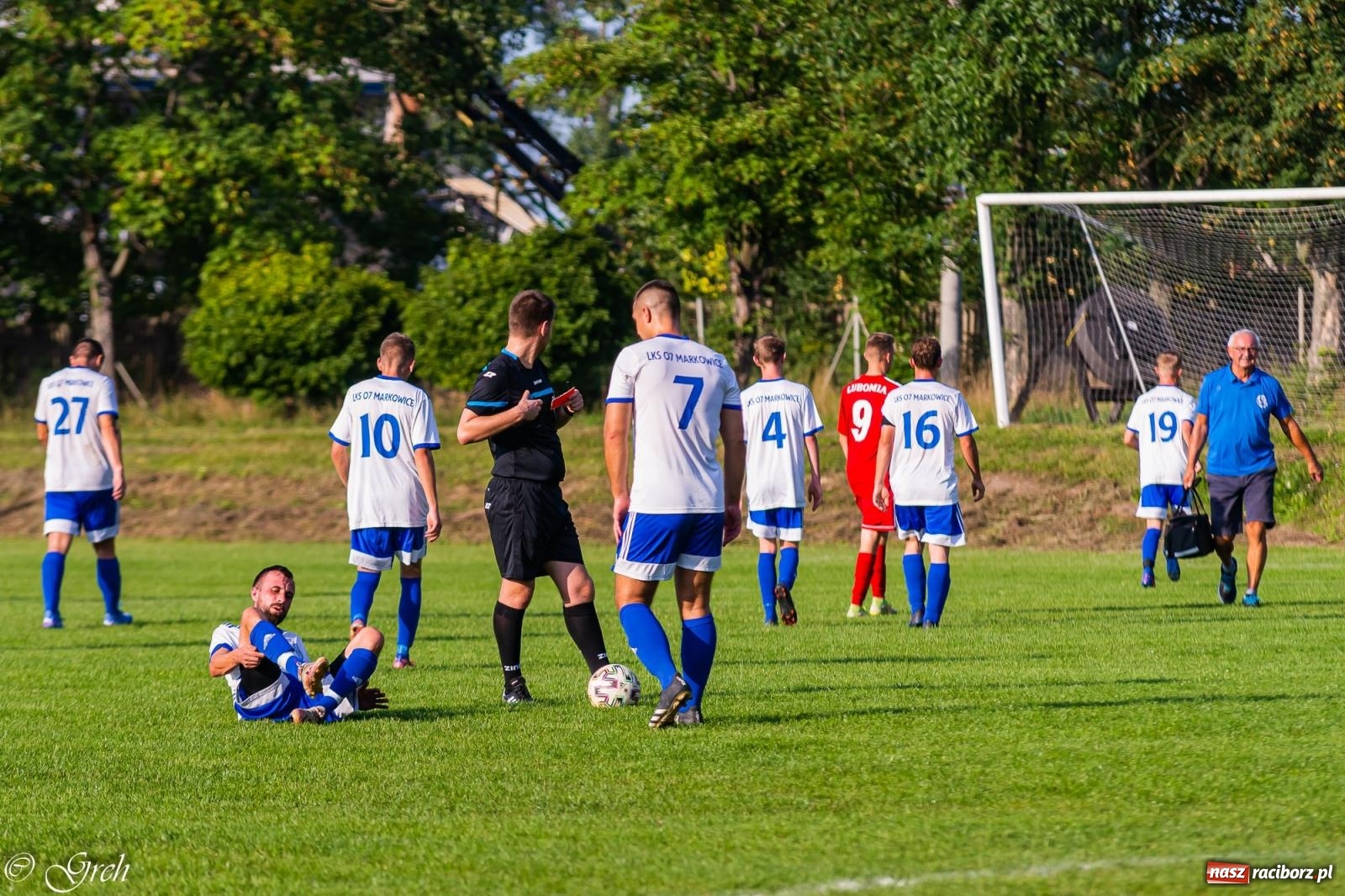Zdjęcie w galerii na portalu naszraciborz.pl: Klasyczny hat-trick Dawida Lenarta pogrążył Markowice [FOTO] wiadomości z regionu