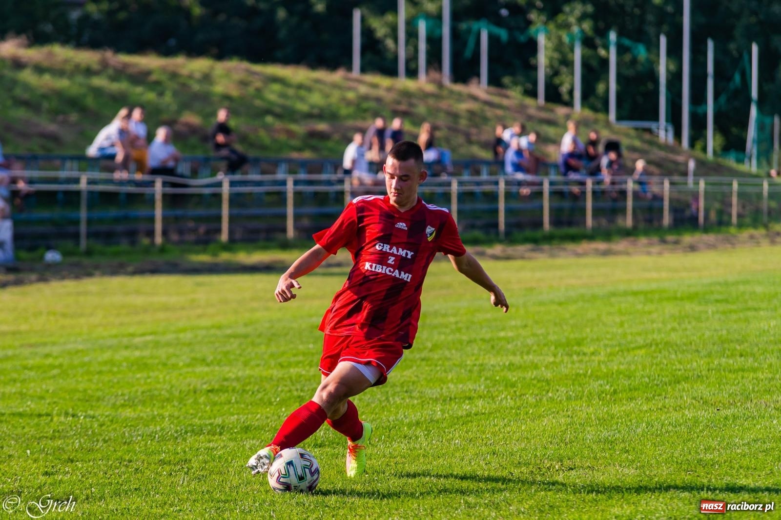 Zdjęcie w galerii na portalu naszraciborz.pl: Klasyczny hat-trick Dawida Lenarta pogrążył Markowice [FOTO] wiadomości z regionu