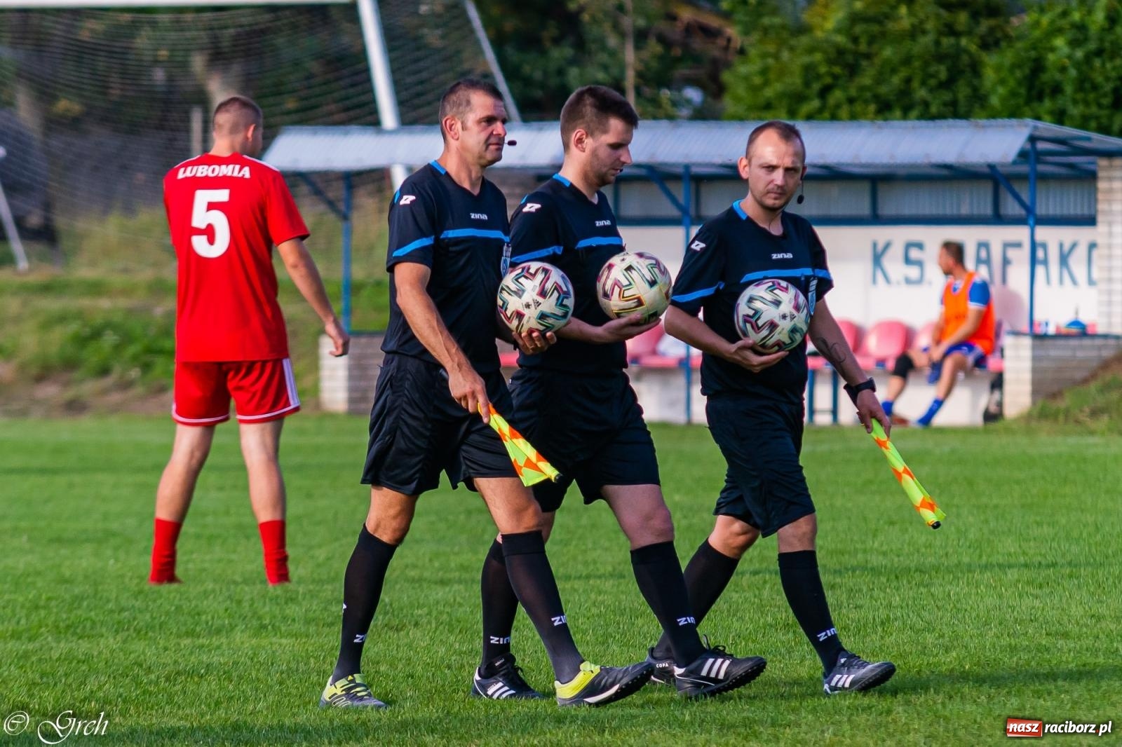Zdjęcie w galerii na portalu naszraciborz.pl: Klasyczny hat-trick Dawida Lenarta pogrążył Markowice [FOTO] wiadomości z regionu
