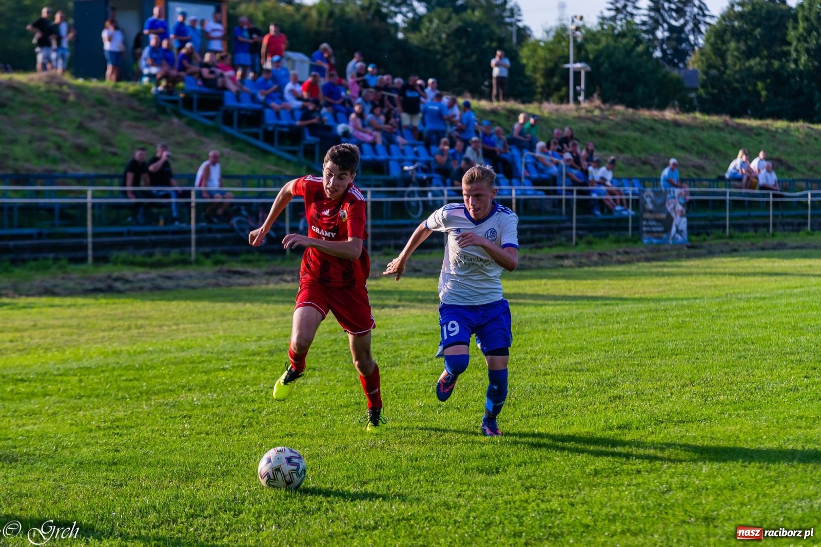 Zdjęcie w galerii na portalu naszraciborz.pl: Klasyczny hat-trick Dawida Lenarta pogrążył Markowice [FOTO] wiadomości z regionu