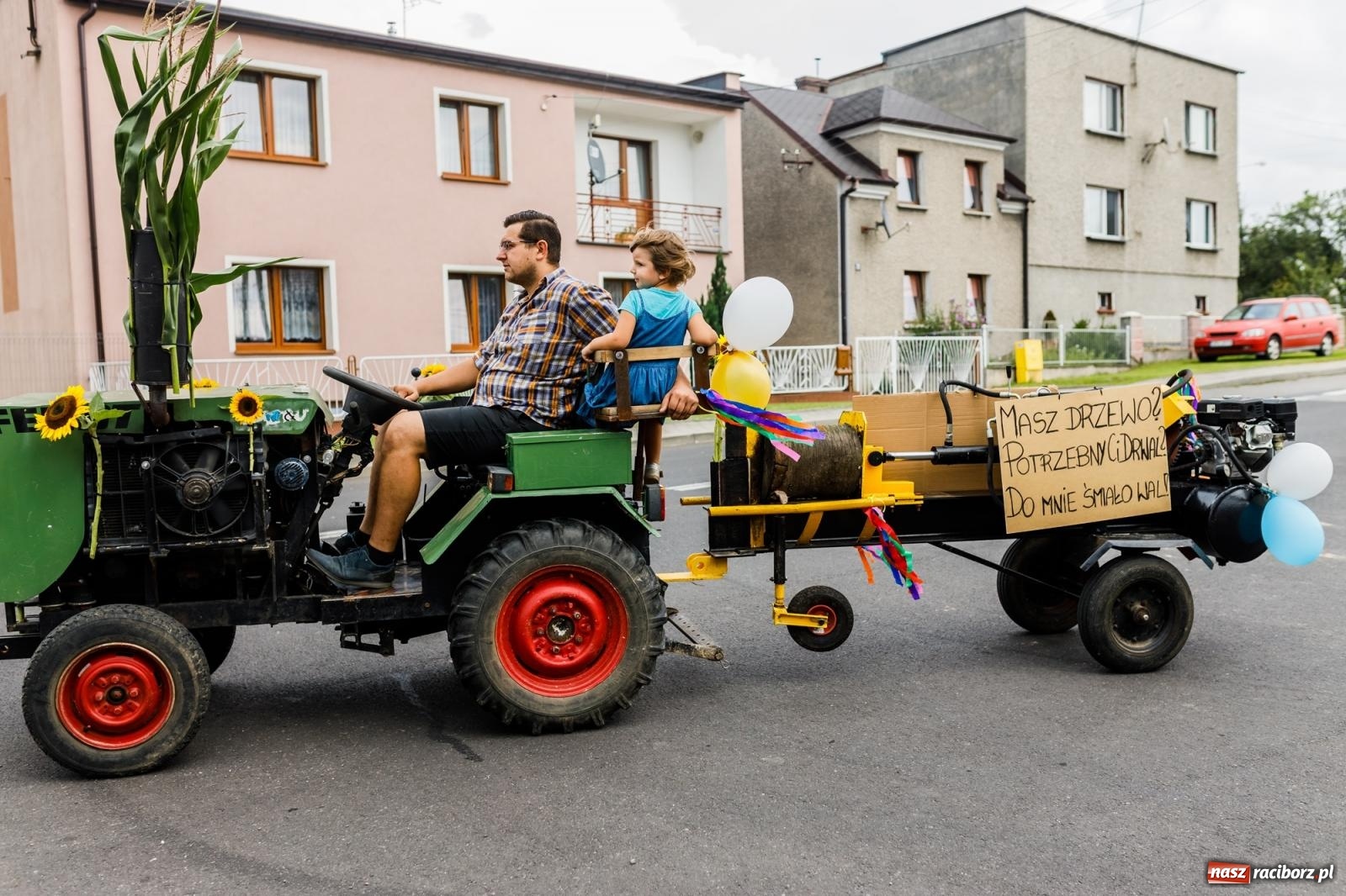 Zdjęcie w galerii na portalu naszraciborz.pl: Dożynki 2022. Czy słońce, czy deszcz, w Owsiszczach fajnie jest [FOTO i WIDEO] wiadomości z regionu